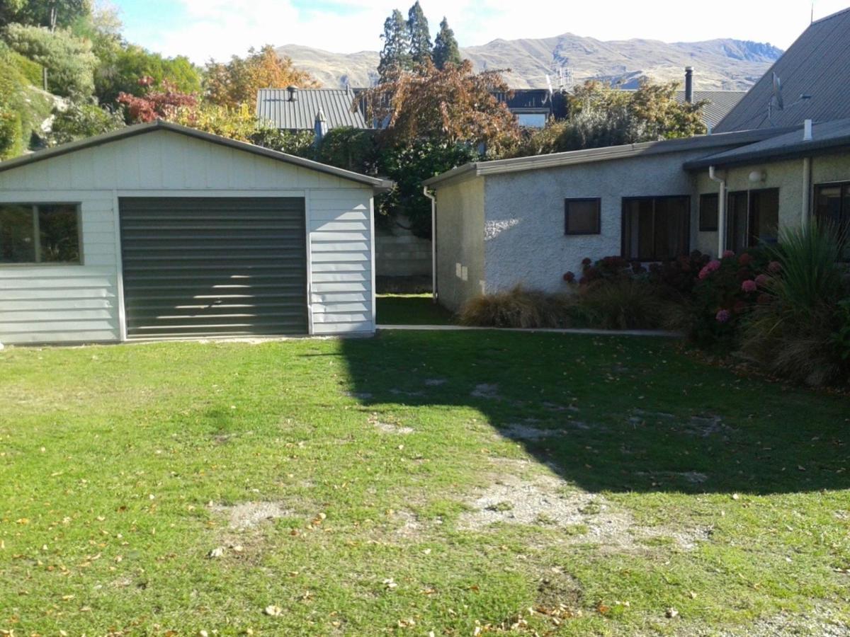 Sycamore Place - Wanaka Holiday Home エクステリア 写真
