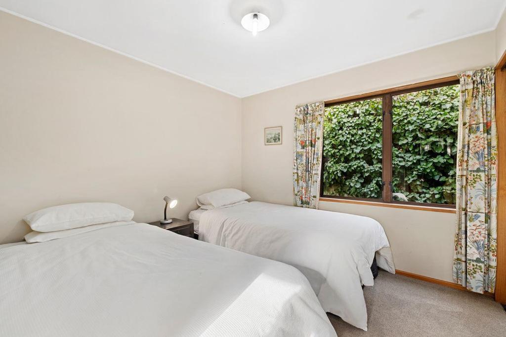 Sycamore Place - Wanaka Holiday Home エクステリア 写真